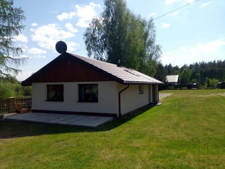 Domek na Wyłączność Latoś w Puszczy Augustowskiej przy jeziorze Serwy Zajazd u Lecha