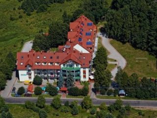 Hotel Albatros w Serwach
